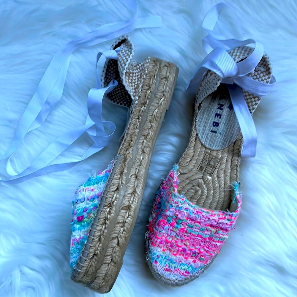 MANEBI Raffia lace up double soled espadrilles‎ EUC size 36 - Picture 3 of 7